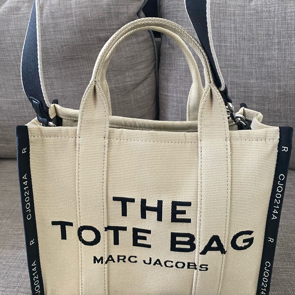 Marc Jacobs Cream and Black Tote Bag